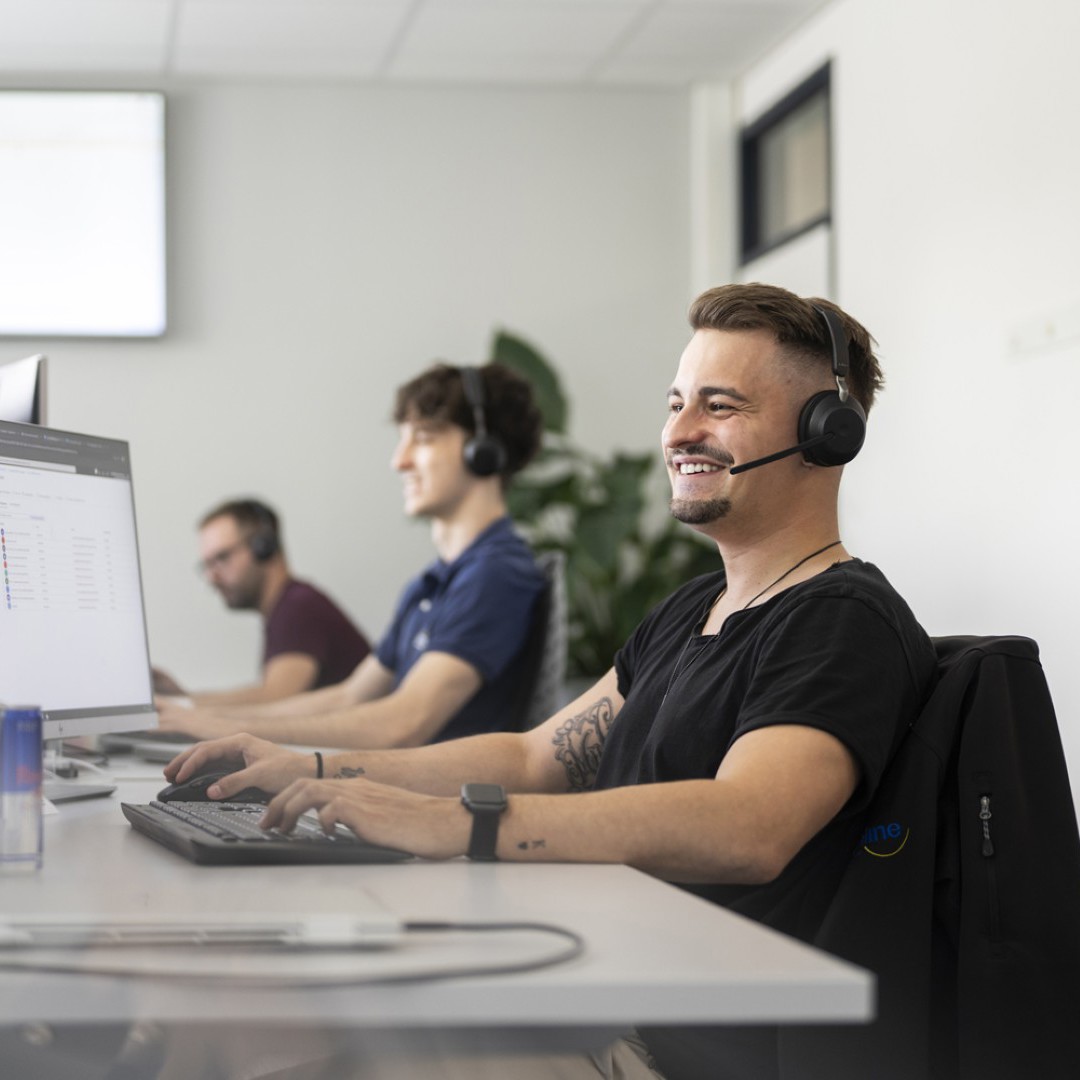 Streamline Services Support 26840 Small (Groß)